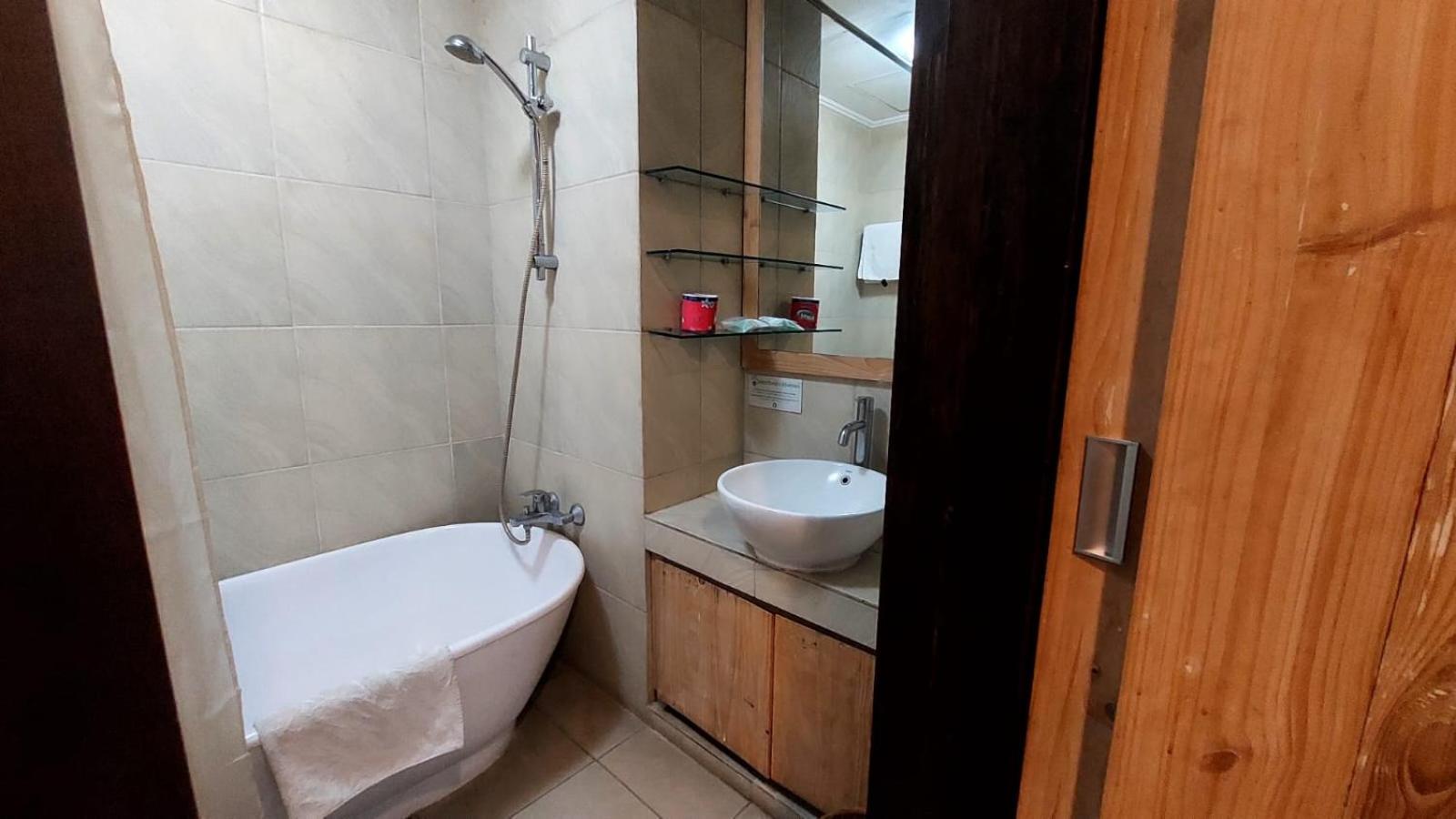 Apartemen Senayan Jakarta Ngoại thất bức ảnh
